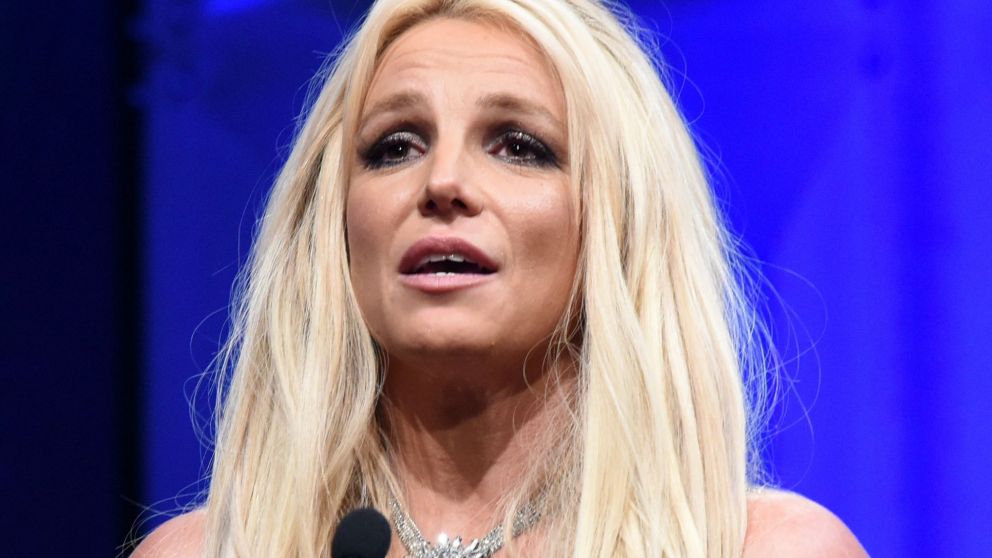 Britney Spears no volverá a subirse a un escenario hasta recuperar el control de su carrera
