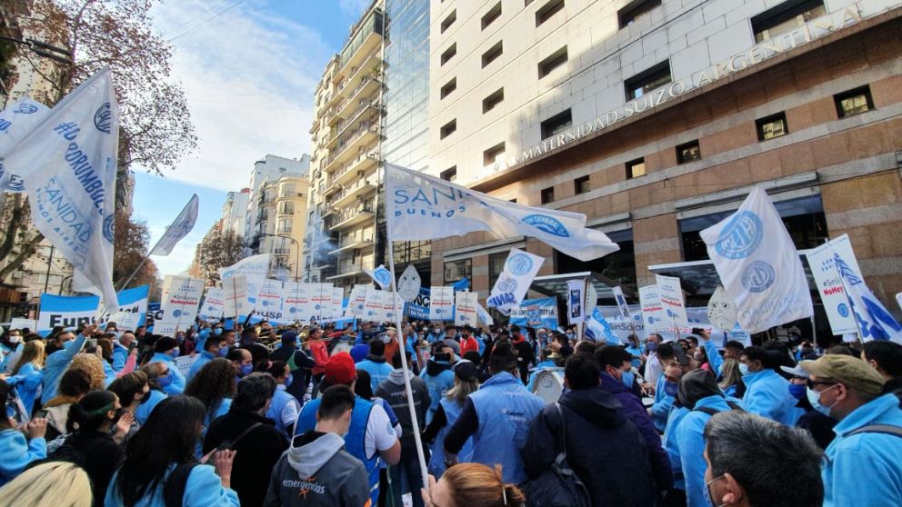 El conflicto paritario es tripartito, además de los empleadores y gremio el Gobierno juega un rol preponderante en pandemia