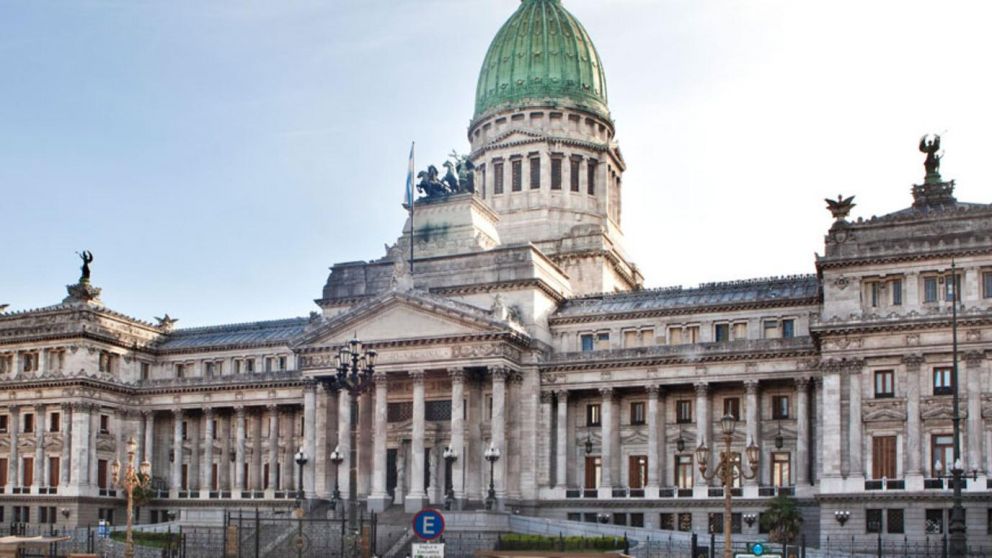 El Congreso entra en receso invernal y se aboca a la campaña electoral