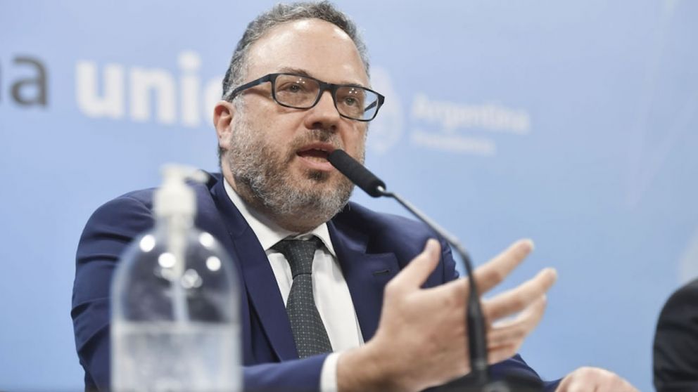 Mat�as Kulfas explic� que �no buscan restringir la exportaci�n de carne, sino estabilizar el precio� 