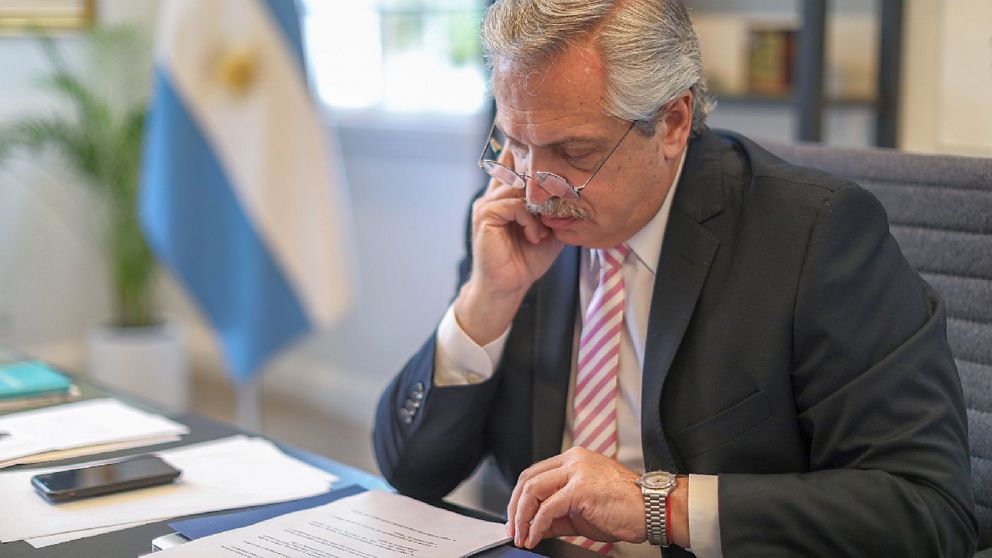 Alberto Fern�ndez le agradeci� a Biden por las vacunas 