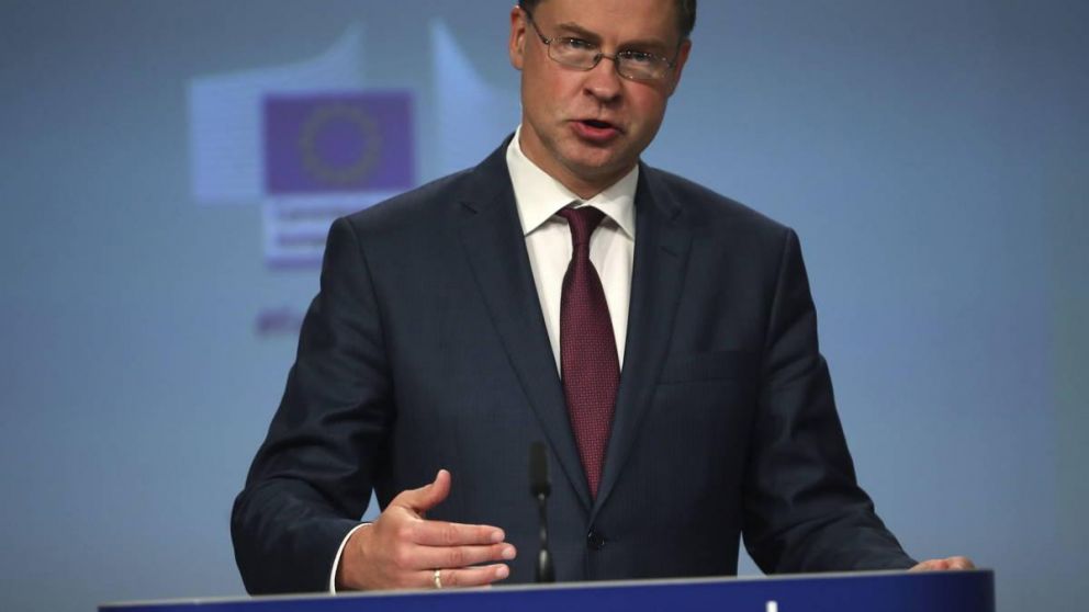"Nuestra prioridad común ahora es lanzar estas inversiones y reformas ”, dijo el vicepresidente ejecutivo de la Comisión Europea, Valdis Dombrovskis