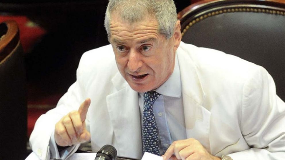 Landau era apoderado del PJ desde 1999 y ocupó una banca como diputado entre 2007 y 2015