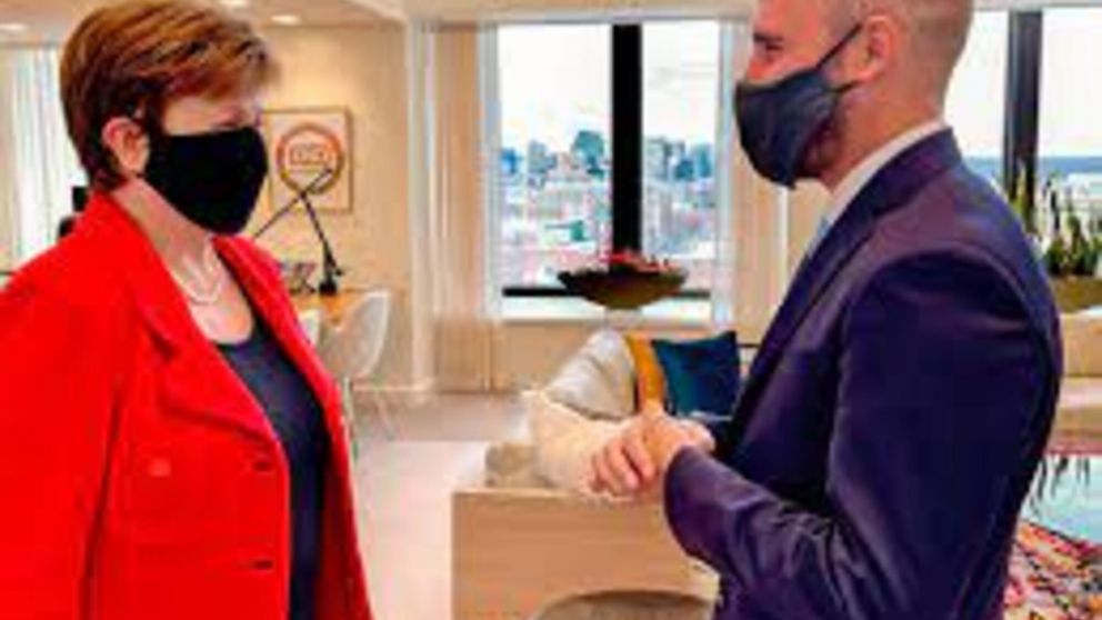 Kristalina Georgieva coincidió con Martín Guzmán en Venecia