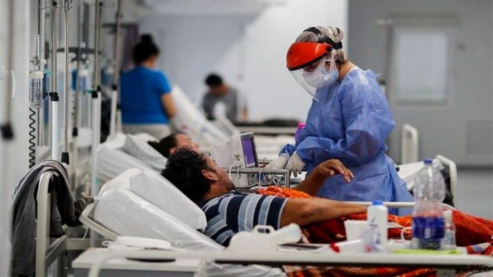 Coronavirus: los expertos sanitarios le recomendaron al Gobierno profundizar medidas ante el avance de la pandemia