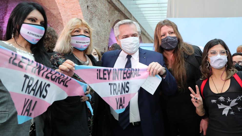 Se promulg� el cupo laboral trans de 1% para el sector p�blico