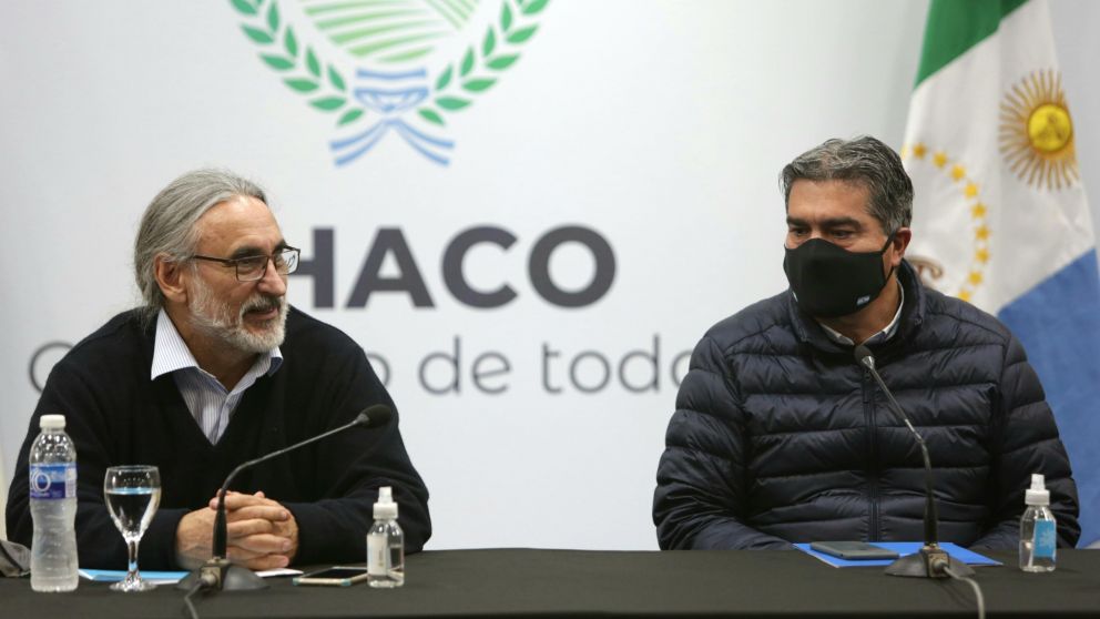 Basterra y el gobernador de Chaco, Jorge Capitanich, durante la presentación del Plan Ganadero