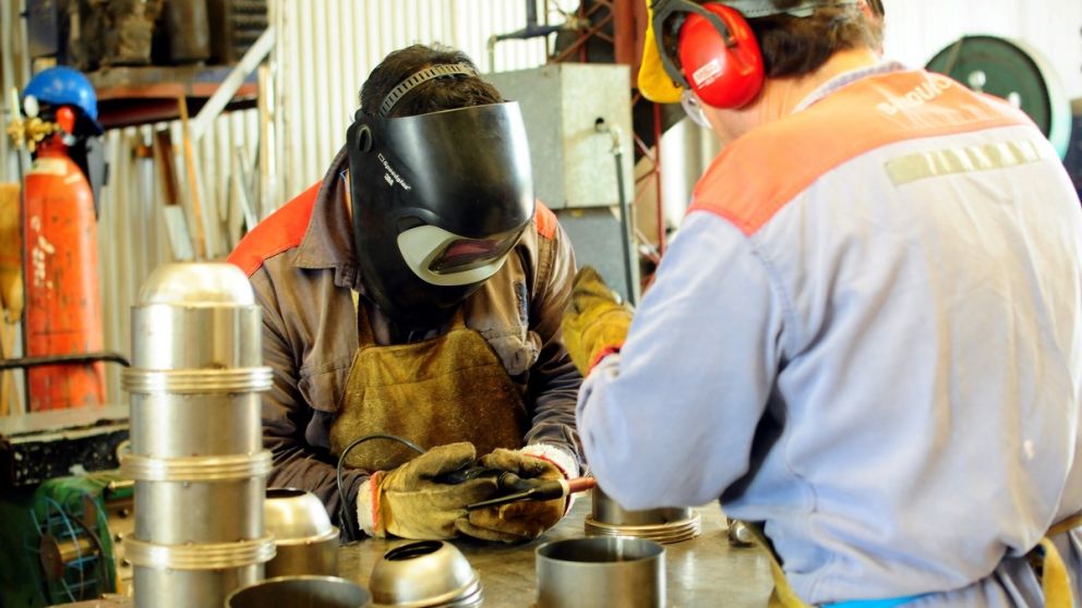 El ministro Arroyo busca subir los créditos no reembolsables en un 140%