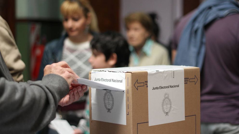 Frente de Todos; irá con listas únicas de cara a las elecciones legislativas en las que buscará sumar 10 diputados