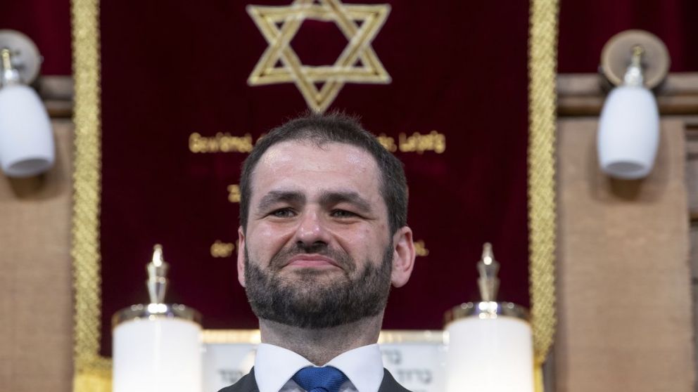 Zsolt Balla quiere disminuir el antisemitismo y educar al ejército