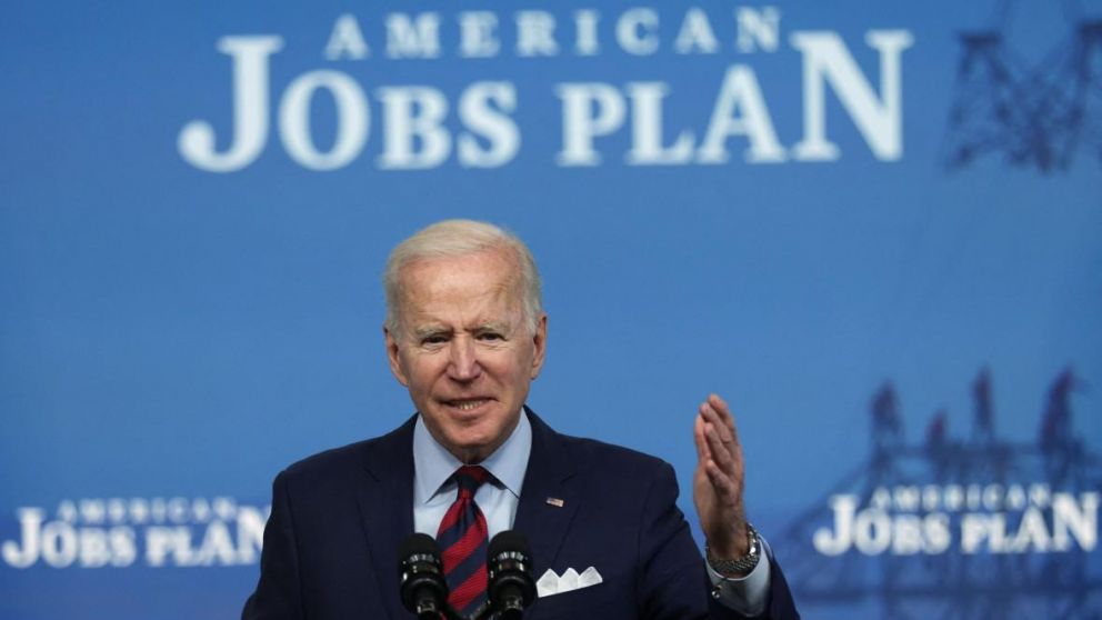 Biden retoma negociaci�n en el Congreso por su plan de infraestructura