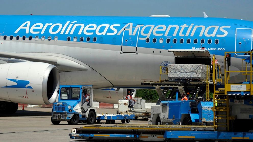 Hasta ahora, Aerol�neas Argentinas trajo 1.220.000 dosis de la Sputnik V en cuatro vuelos