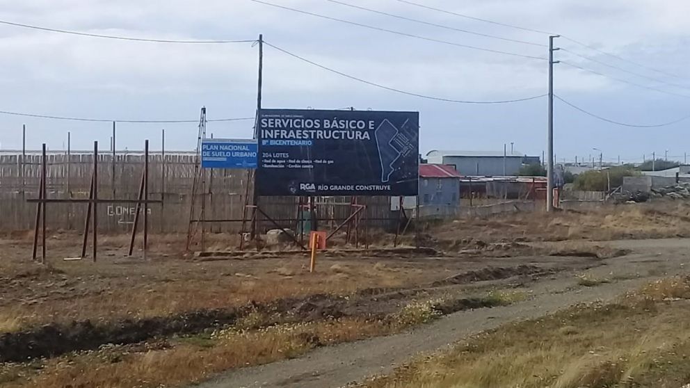 Ferraresi presentó el Plan Nacional de Suelo Urbano que apunta a construir 264.000 viviendas a 2023