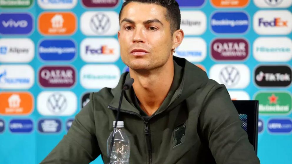 Ronaldo derribó las acciones de Coca Cola