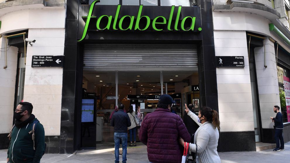 Falabella cierra todas sus tiendas en Argentina