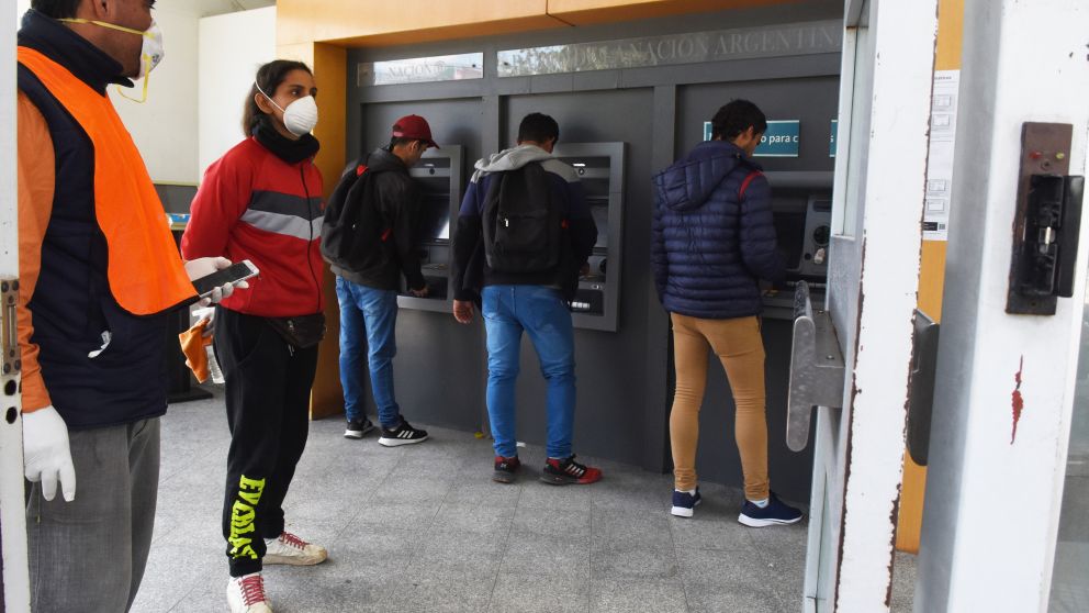 La Asociación Bancaria reclamó por los protocolos sanitarios y labor en pandemia