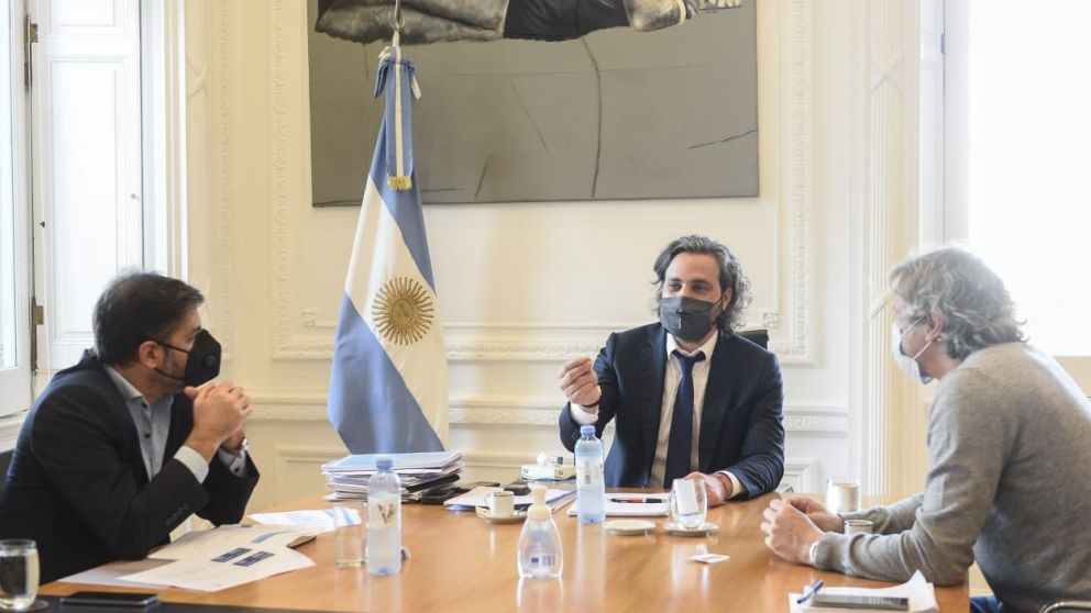 Cafiero analizó con Bianco y Miguel las medidas a aplicar en AMBA donde se esperan ciertas aperturas