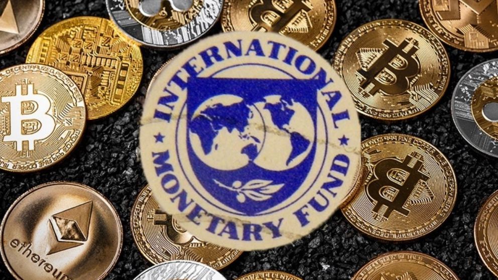 Para el FMI, la adopción del Bitcoin como moneda legal en El Salvador presenta “riesgos significativos”