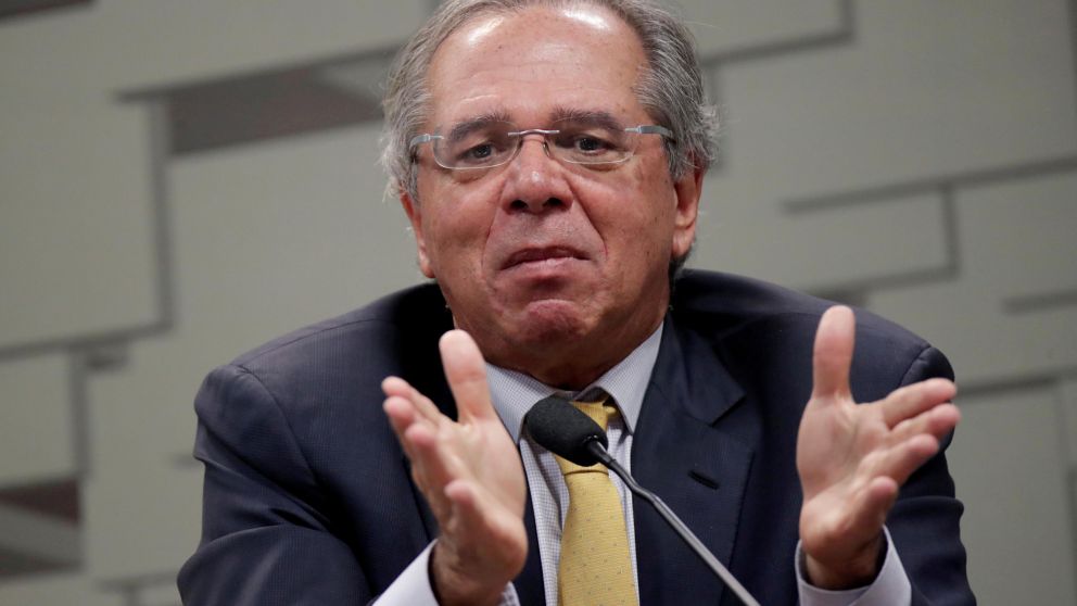 El ministro de Economía, Paulo Guedes, descartó "turbulencias del mercado" por el mayor gasto.