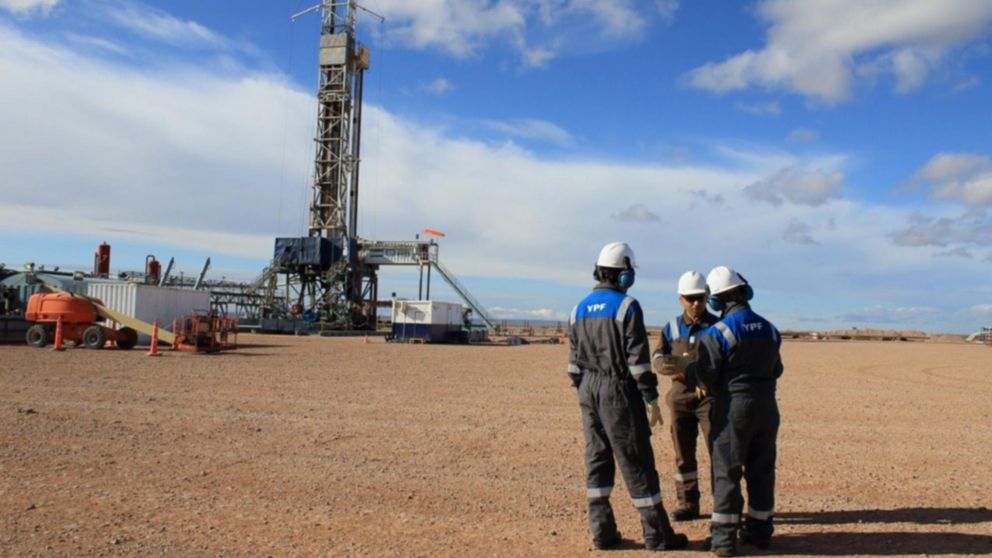 La producci�n de hidrocarburos no convencionales puede solucionar la "restricci�n externa"