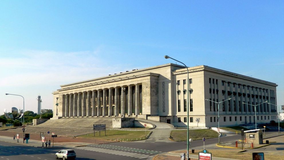 La UBA escaló 140 puestos desde 2014