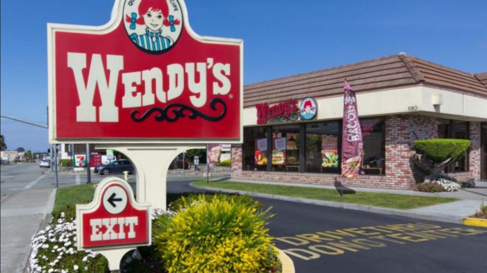 La niña del logo de Wendy's sonríe hoy más que antes