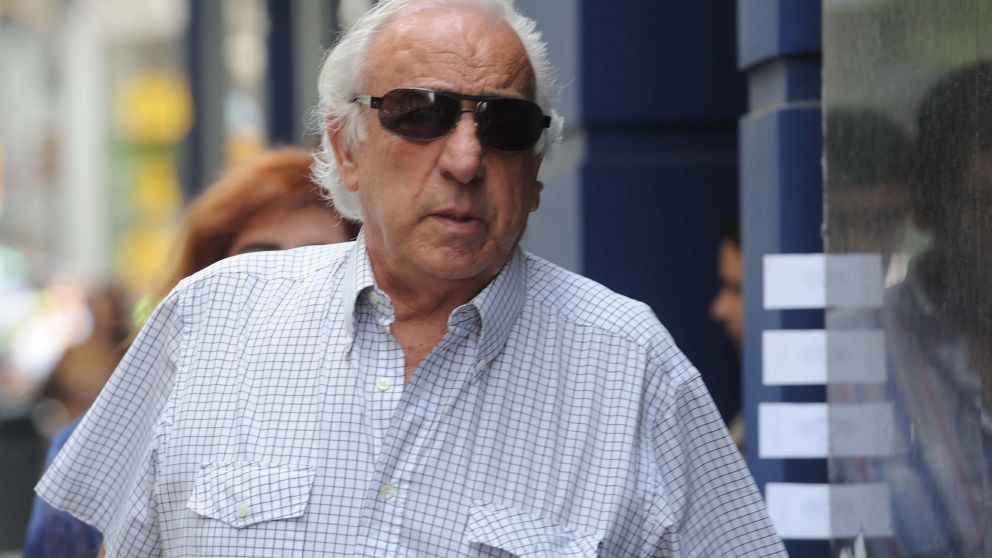 "Se resolvi� el otorgamiento de un �ltimo plazo", dijo la conducci�n que lidera Roberto Fern�ndez