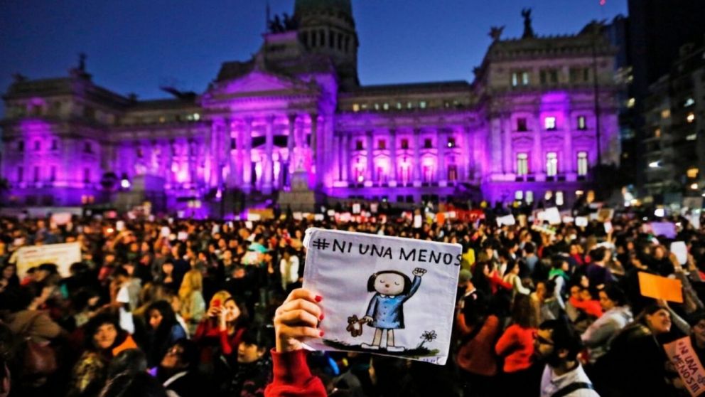 El presidente Javier Milei había criticado al feminismo por "no cuestionar que la mayoría de los presos, plomeros y muertos en guerras son hombres"