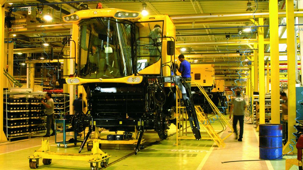 Las ventas cayeron un 25,4%