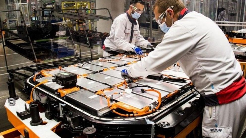 La escasez de microprocesadores está afectando a empresas como Apple, Nvidia o Intel, que no pueden cumplir con la demanda de sus productos,