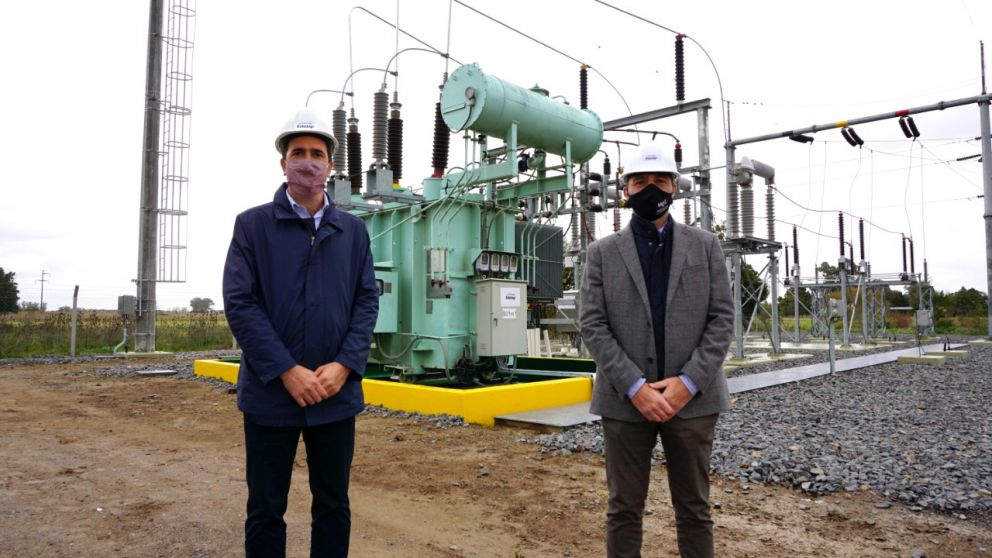 El Gerente General de EDELAP, Marcelo Corda, y el Intendente de Magdalena, Gonzalo Peluso, y el edestacaron los beneficios para la industria, el comercio y los hogares