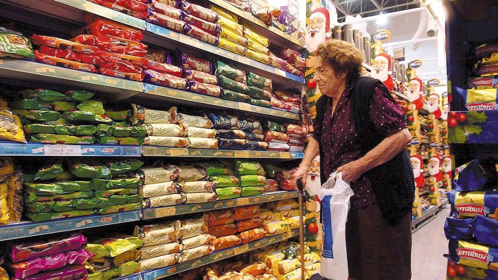 Con las elecciones a la vista, el precio de los alimentos pas� a ser la principal preocupaci�n en el Gobierno