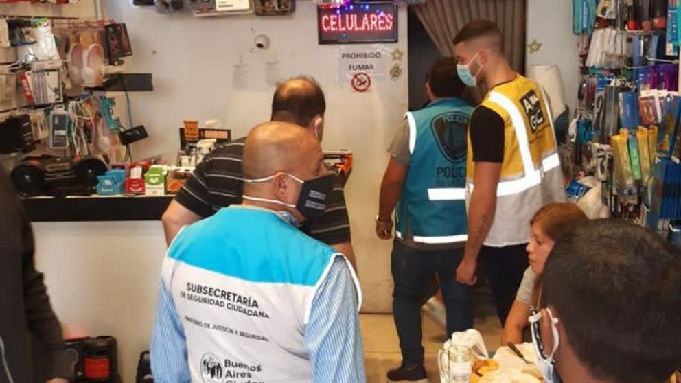 Desde septiembre, se realizaron 199 procedimientos policiales en los que se recuperaron 6.172 celulares