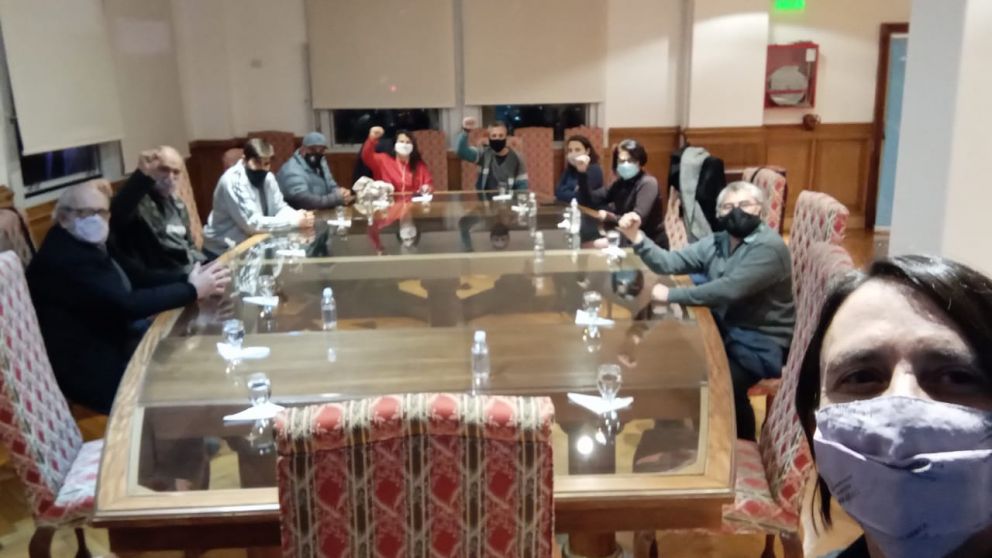 La reunión se extendió durante tres horas en la noche del miércoles