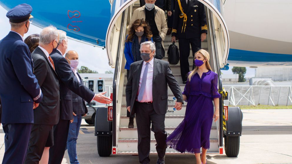El avi�n aterriz� en Lisboa las 9 hora de Argentina