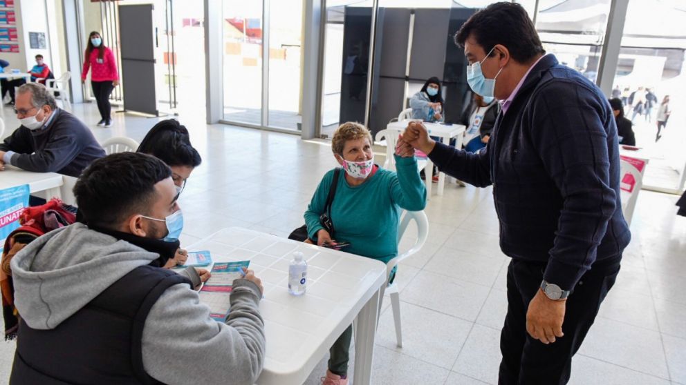 En La Matanza hay un 67% de ocupación de camas de UTI por lo que la situación “está controlada”, según Espinoza