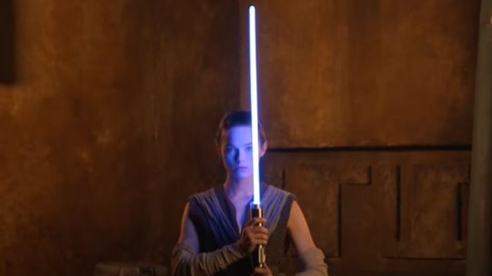 La espada de luz fue presentada en el marco de la celebración del Día de Star Wars