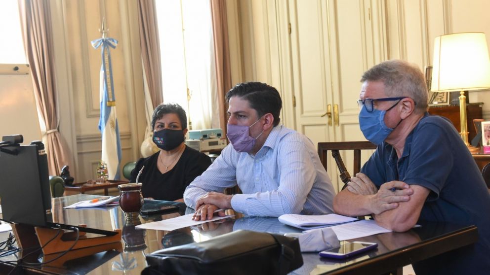 En la reunión, Trotta Trotta consideró "fundamental bajar la circulación"