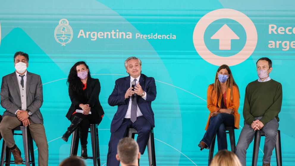 El presidente presentó el plan en el Museo del Bicentenario