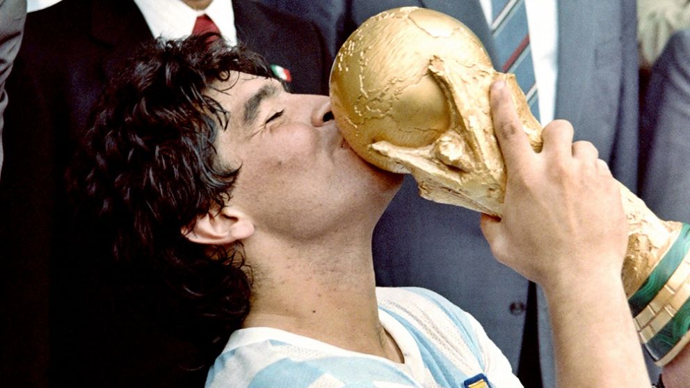Las icónicas frases de Maradona en un ciclo del Museo de la Lengua