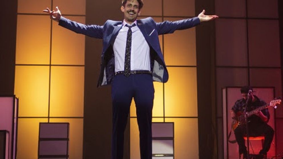 “Serendipia” es el espectáculo en el que Agustín “Soy Rada” Aristarán cuenta cómo llegó a ser uno de los comediantes más prestigiosos de Latinoamérica