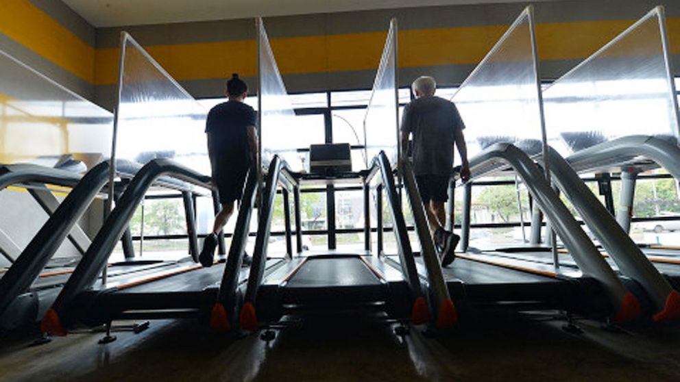 Muchos gimnasios adaptaron sus espacios por el coronavirus
