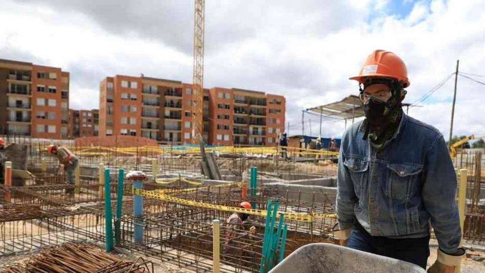 Las obras tienen que tener un avance inferior al 50 por ciento