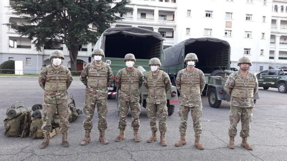 Militares en las calles argentinas