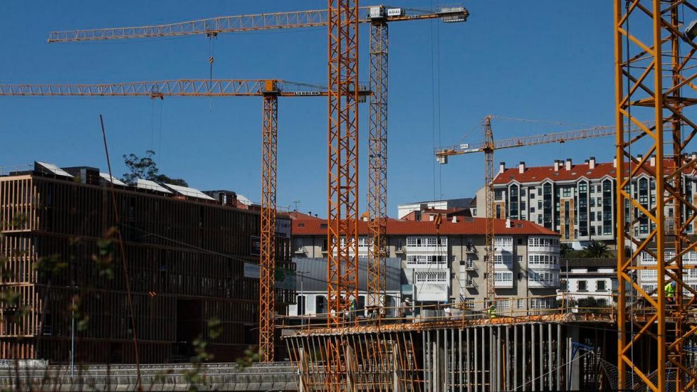 La eficiencia energética y la rehabilitación de viviendas serán uno de los ejes del plan, por lo cual recibirán fondos por 6.820 millones de euros.