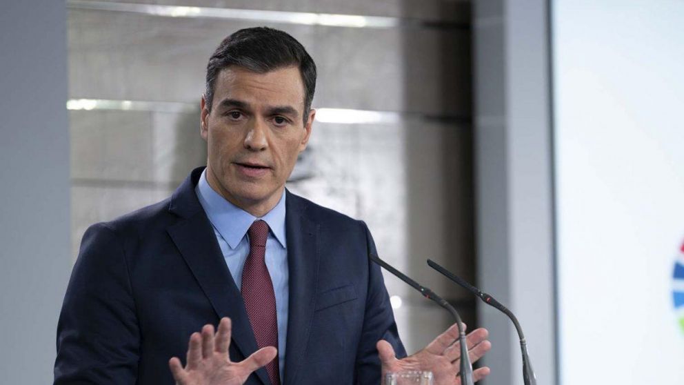 Sánchez defendió "la acción coordinada de la Unión Europea" y ratificó el objetivo de vacunar al 70% de la población antes del fin de verano