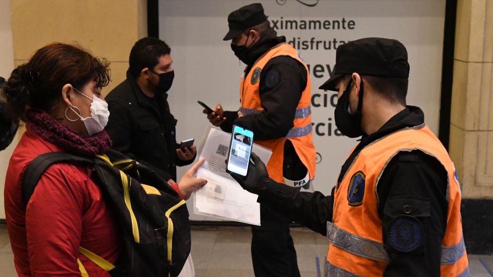El permiso se puede llevar en el celular o imprimirlo