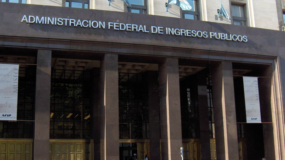 La recesi�n golpea sobre la recaudaci�n tributaria en el inicio del a�o