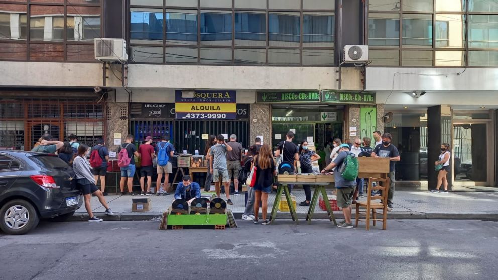 La hist�rica disquer�a Cactus impone su feria de vinilos los primeros s�bados de cada mes