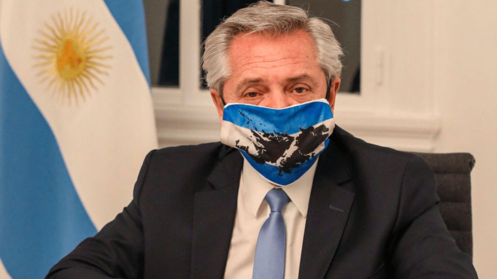 "gracias por tu liderazgo respetuoso, humilde y con esa calidad humana que te hace un presidente especial", escribió el ministro de Economía, Martín Guzmán